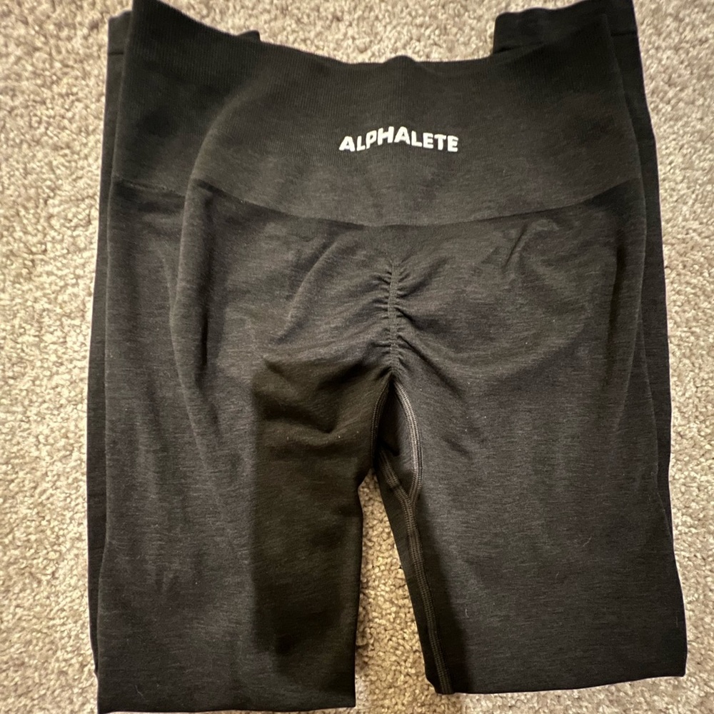 Alphalete Amplify Leggings Size M
